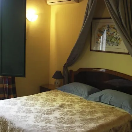 Apartment Punta Milocca Sleeps 2 Wifi T764342