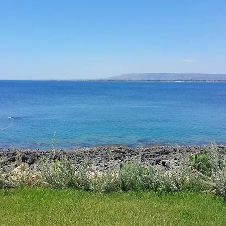 Punta Milocca Sleeps 2 Wifi T764342