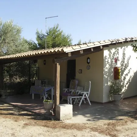 Punta Milocca Sleeps 2 Wifi T764342 *